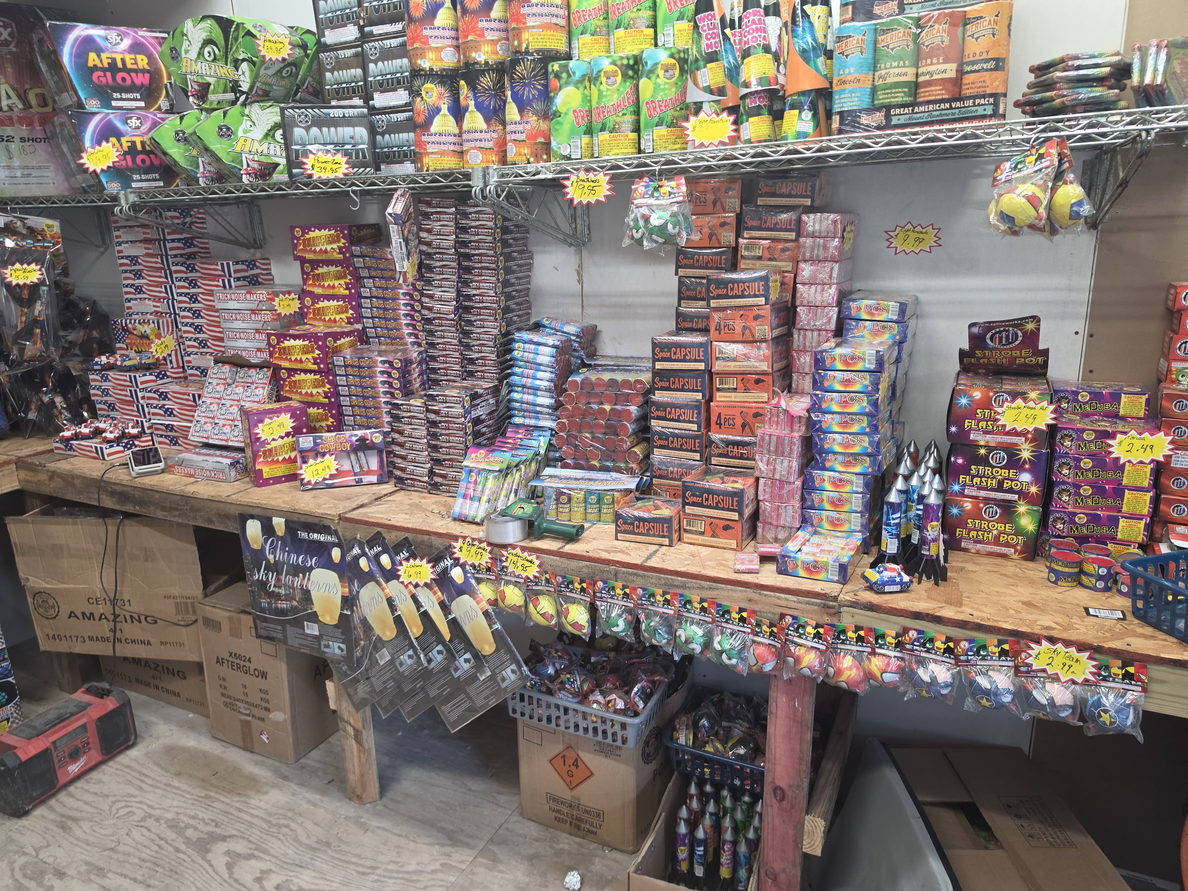 Two Crazy Guys Fireworks store photo 5